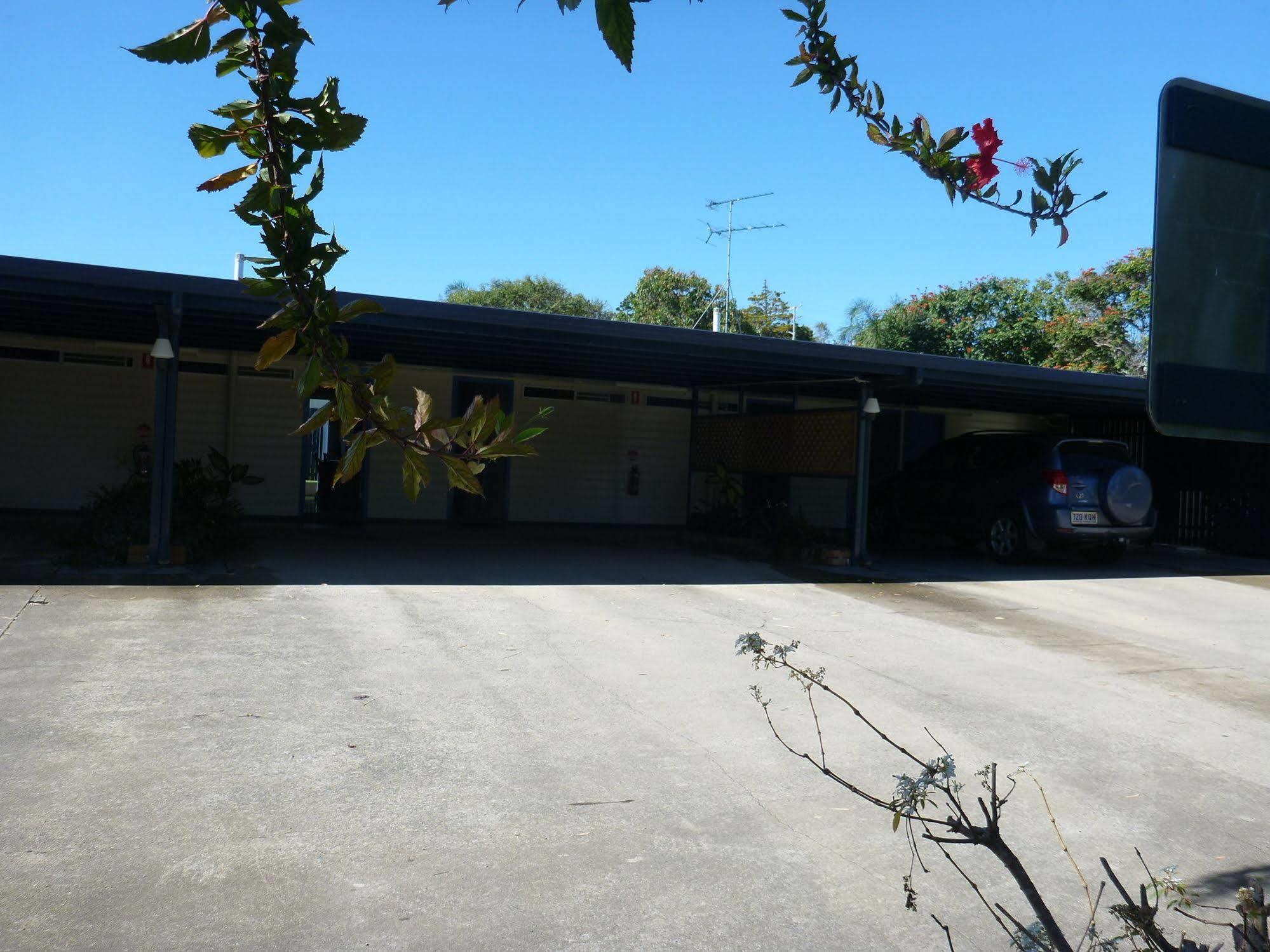 Emu Park Motel Eksteriør billede